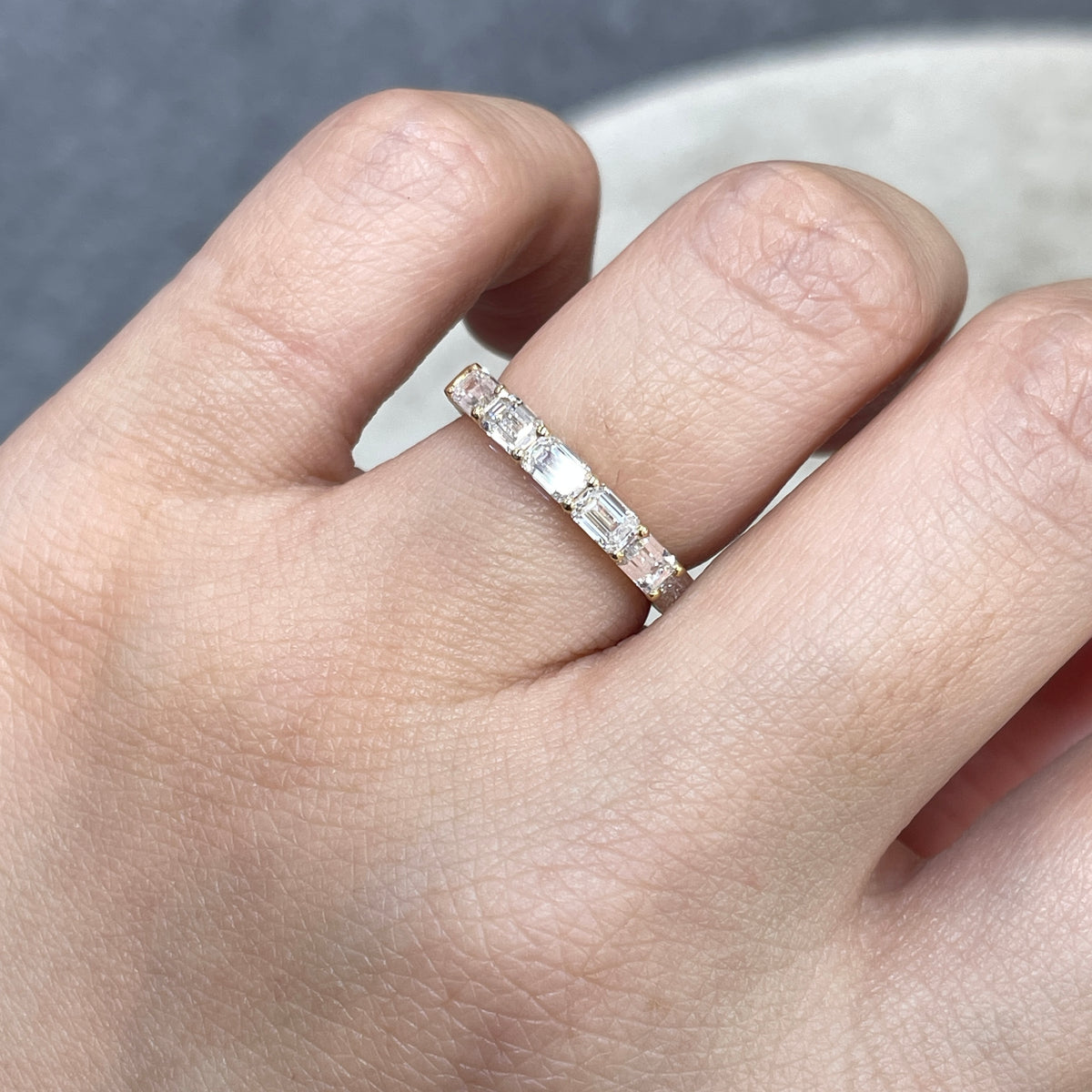9k Lab diamond emerald cut 1.2ct horizontal half eternity straight vertical line band ring