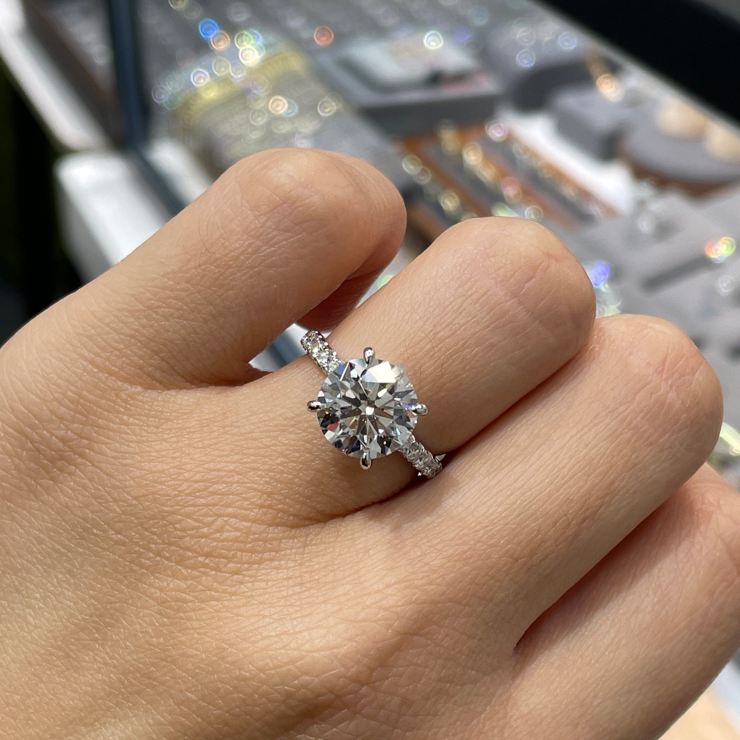 IGI Lab diamond round 3.5ct four-prong under halo pave ring