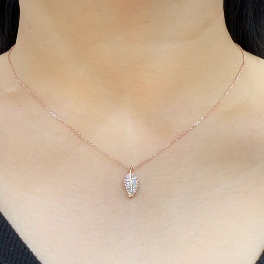 Lab diamond Baguette 0.25ct leaf pendant necklace