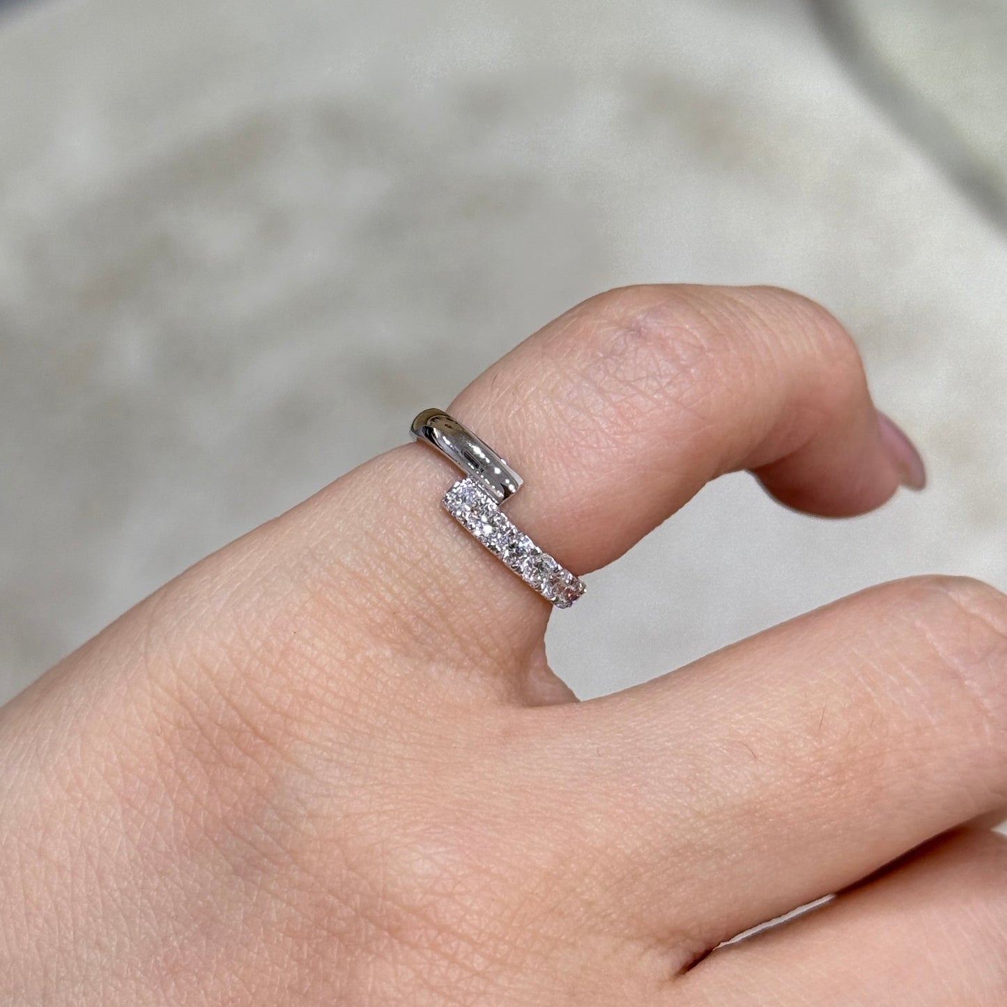 Lab diamond Round 0.3ct Lucky pinky ring