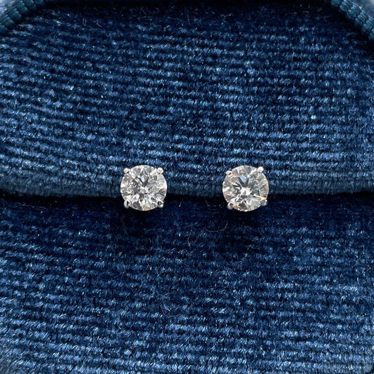 Lab Diamond round 0.5ct four-prong stud earrings -pair