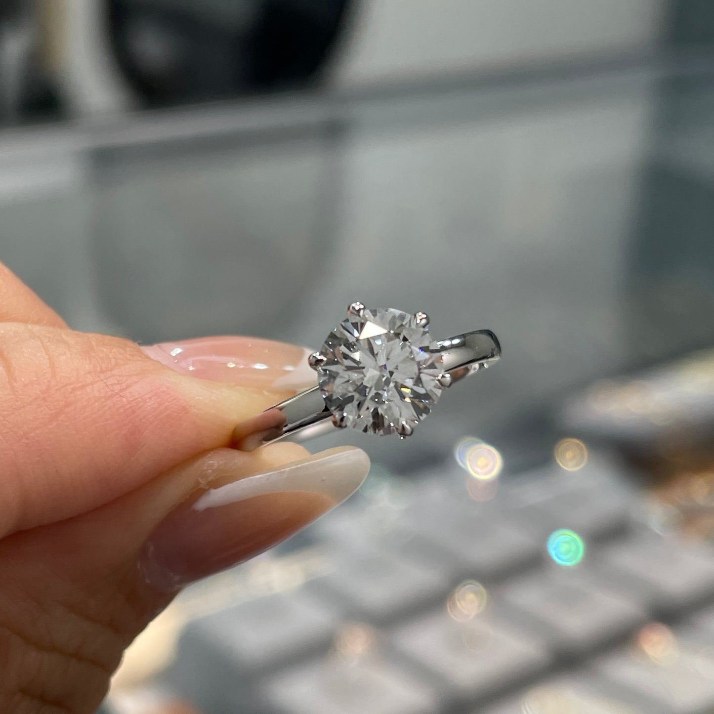 IGI lab diamond round 1.7ct six-prong underhalo ring