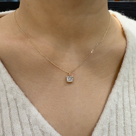 Lab diamond Princess cut 1ct bezel pendant with necklace