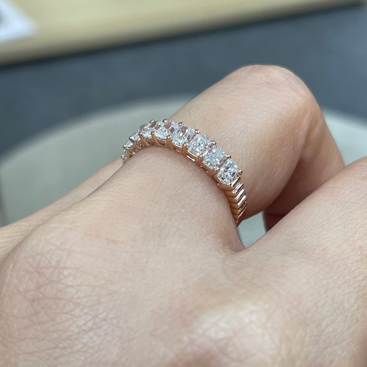 9k Lab diamond Radiant cut 1.4ct half eternity straight vertical line band ring