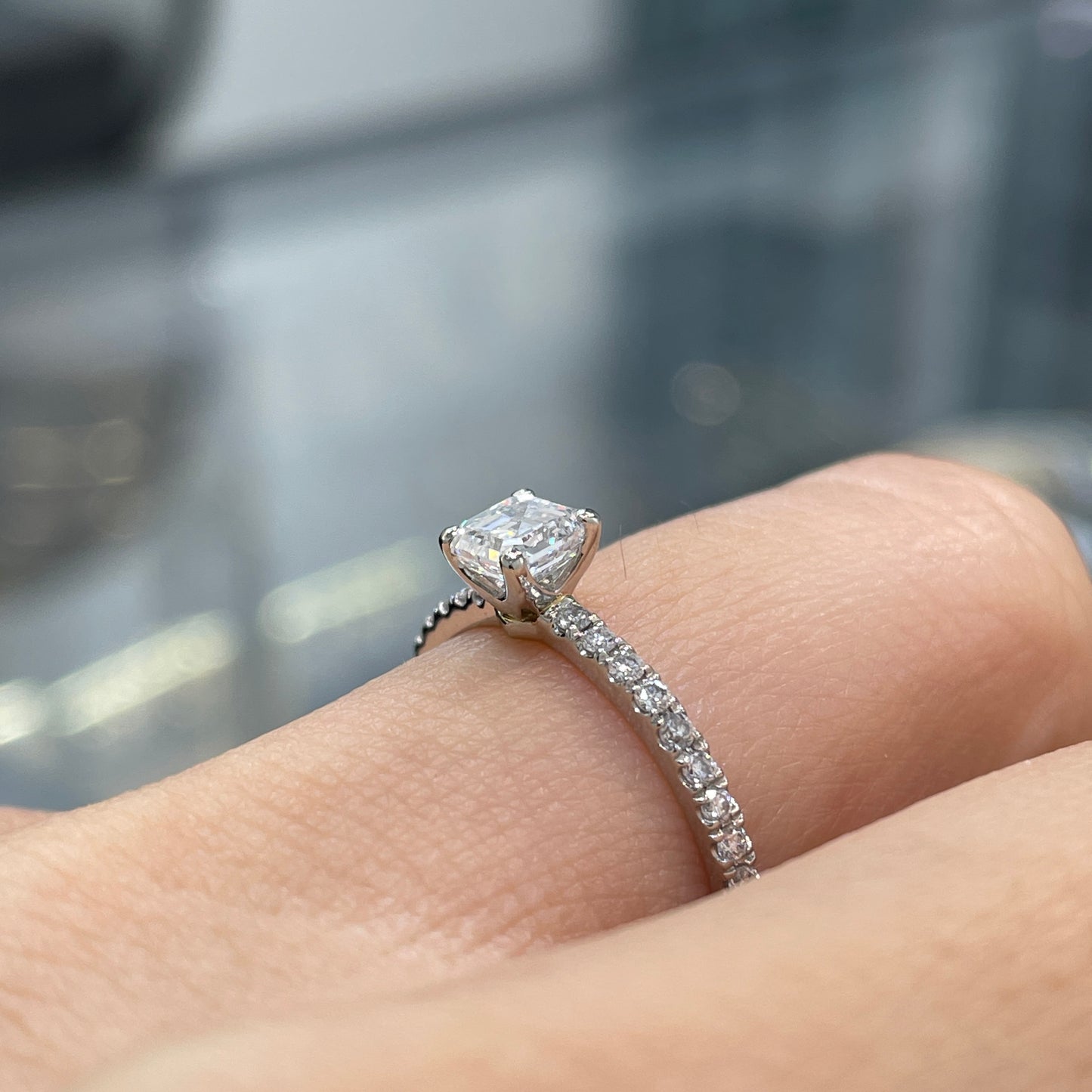 Lab diamond Asscher cut 0.5ct four-prong pave ring