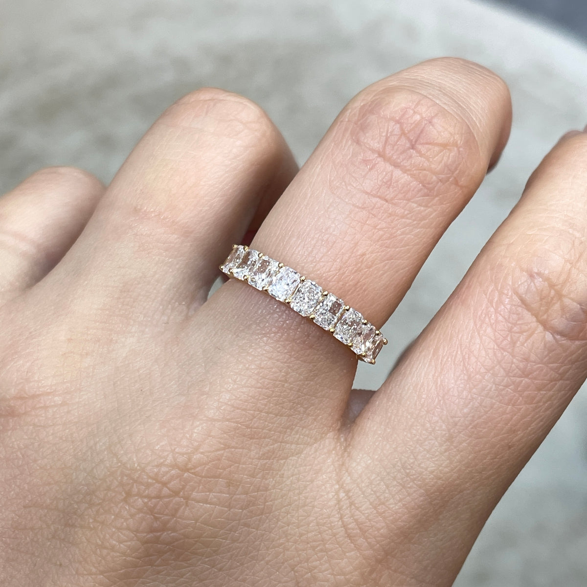 9k Lab diamond Radiant cut 1.35ct half eternity straight vertical line band ring