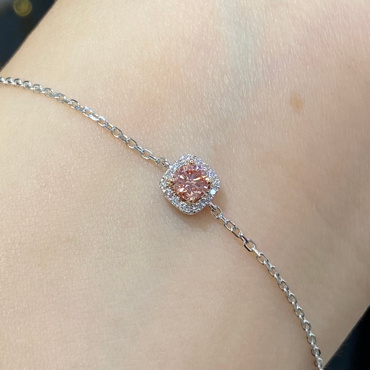 Lab pink diamond round 0.25ct halo bracelet
