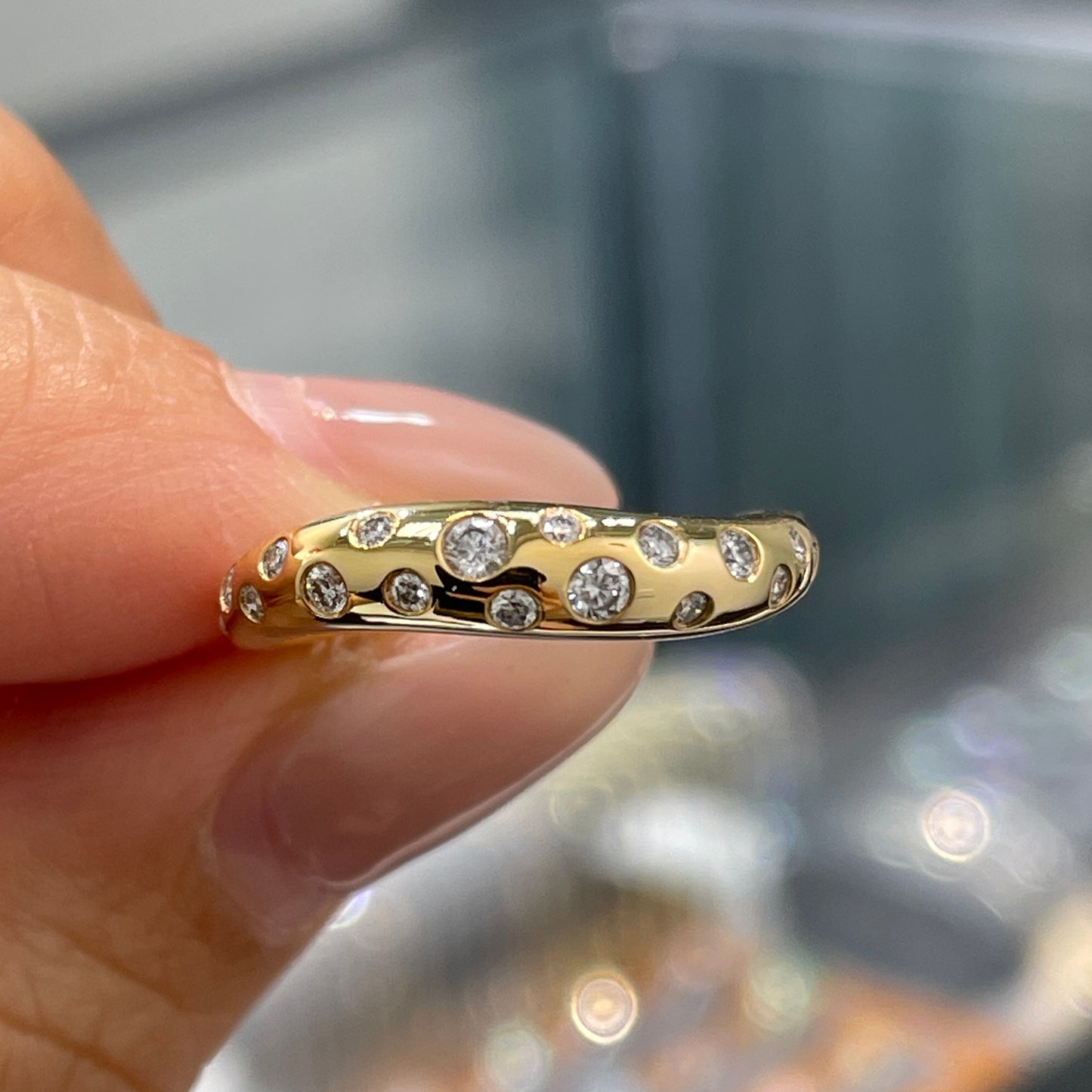 Lab diamond round 0.25ct bubble wavy dome ring