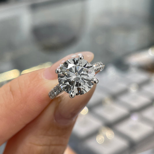 IGI Lab diamond round 3ct four-prong pave ring
