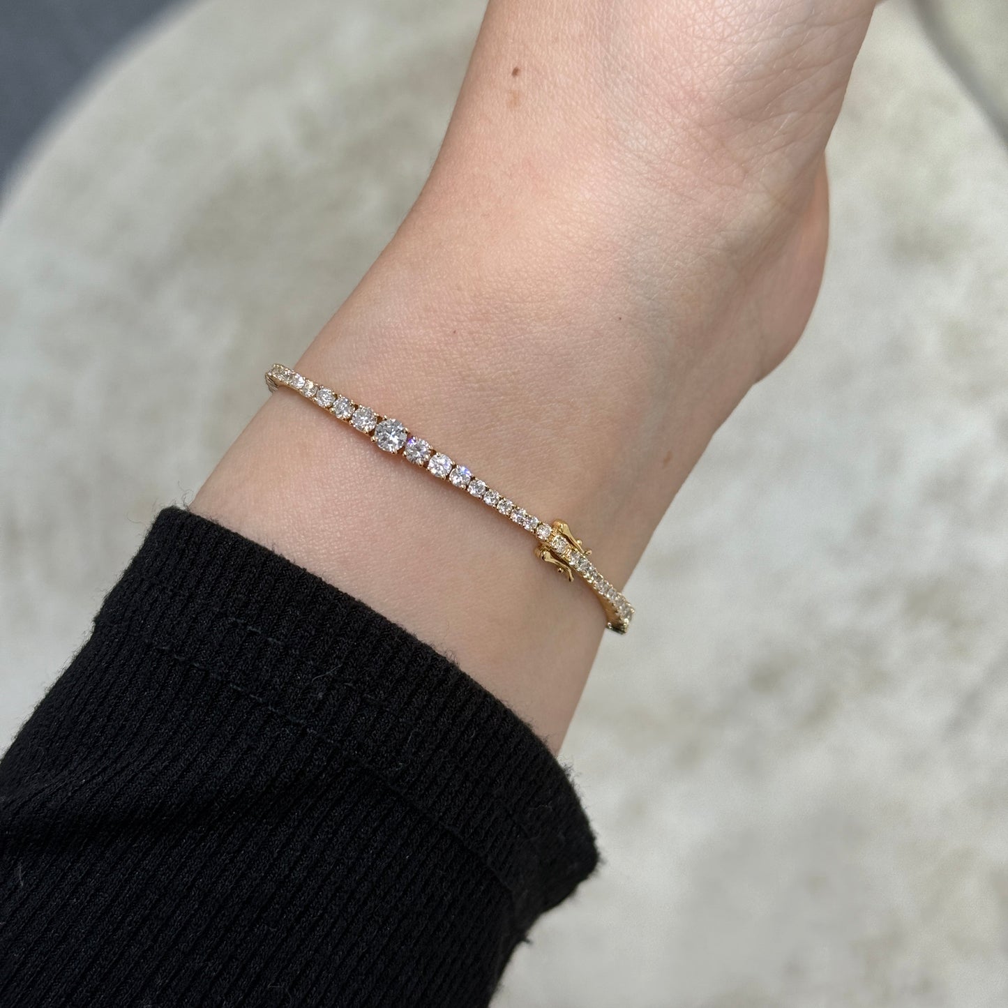 Lab diamond round 3.2ct four-prong wavy tennis bracelet