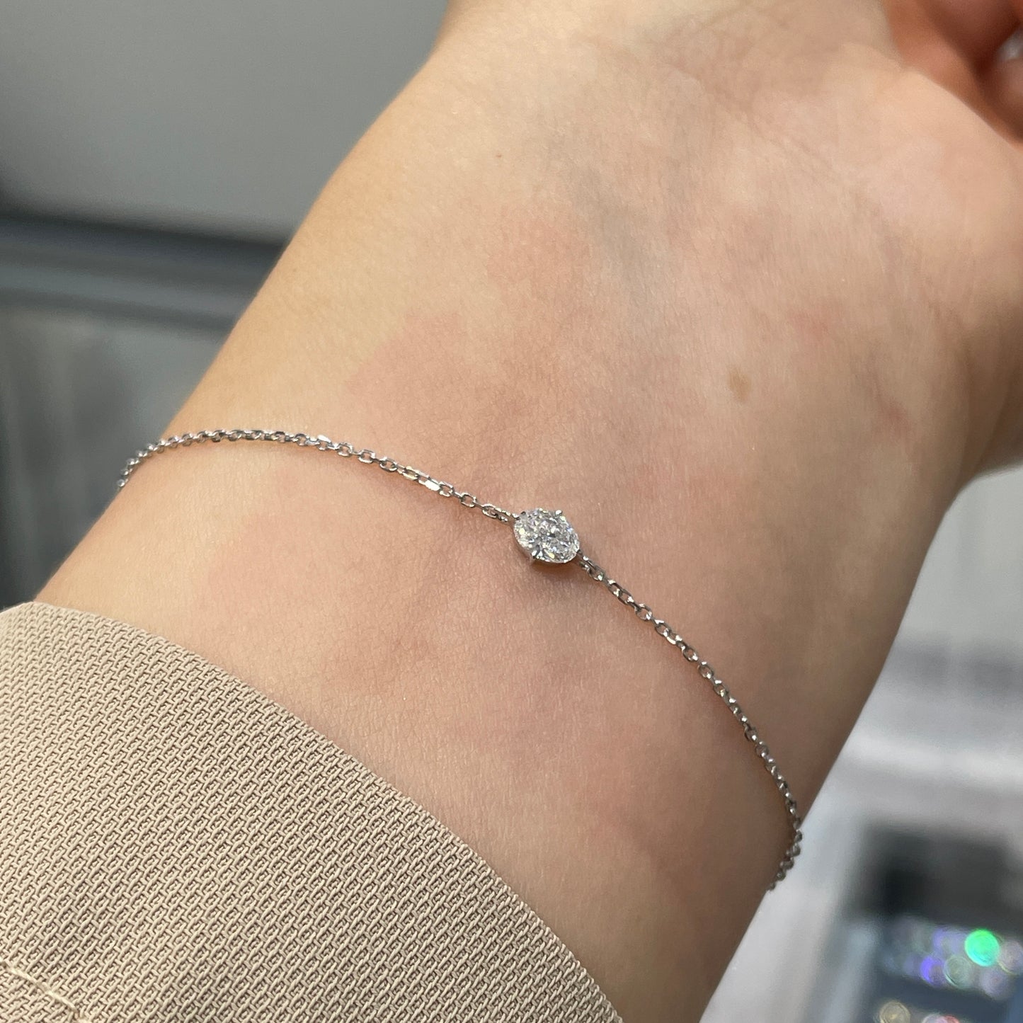 Lab diamond Oval shape 0.2ct compass four-prong bracelet