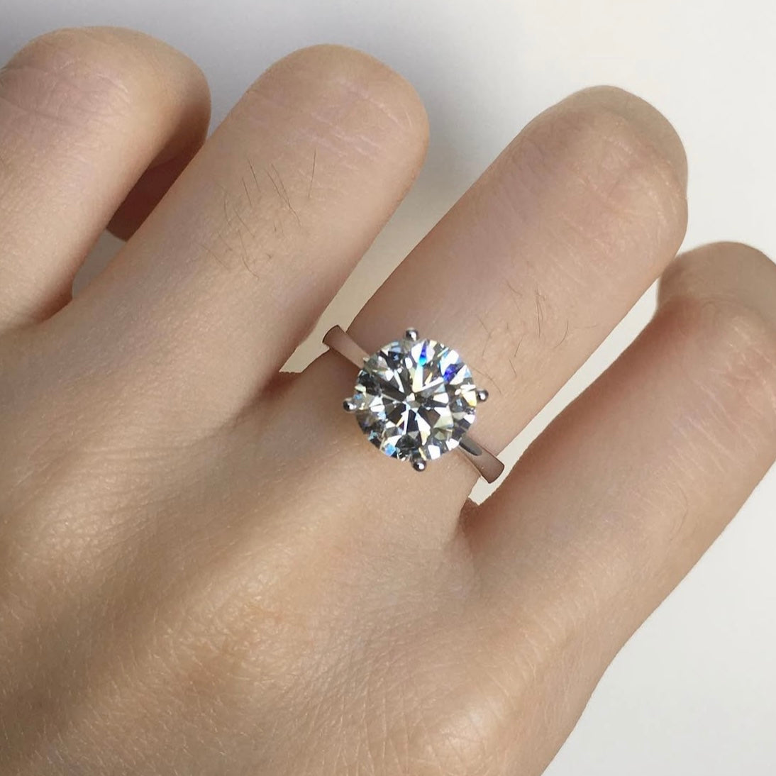 IGI lab diamond Round 2ct four-prong solitaire ring