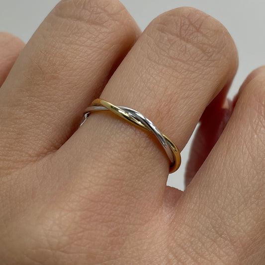 18k Two tone twist ring