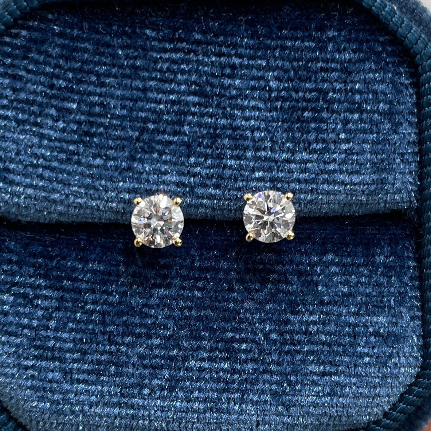 Lab diamond round 0.7ct four-prong stud earrings-pair