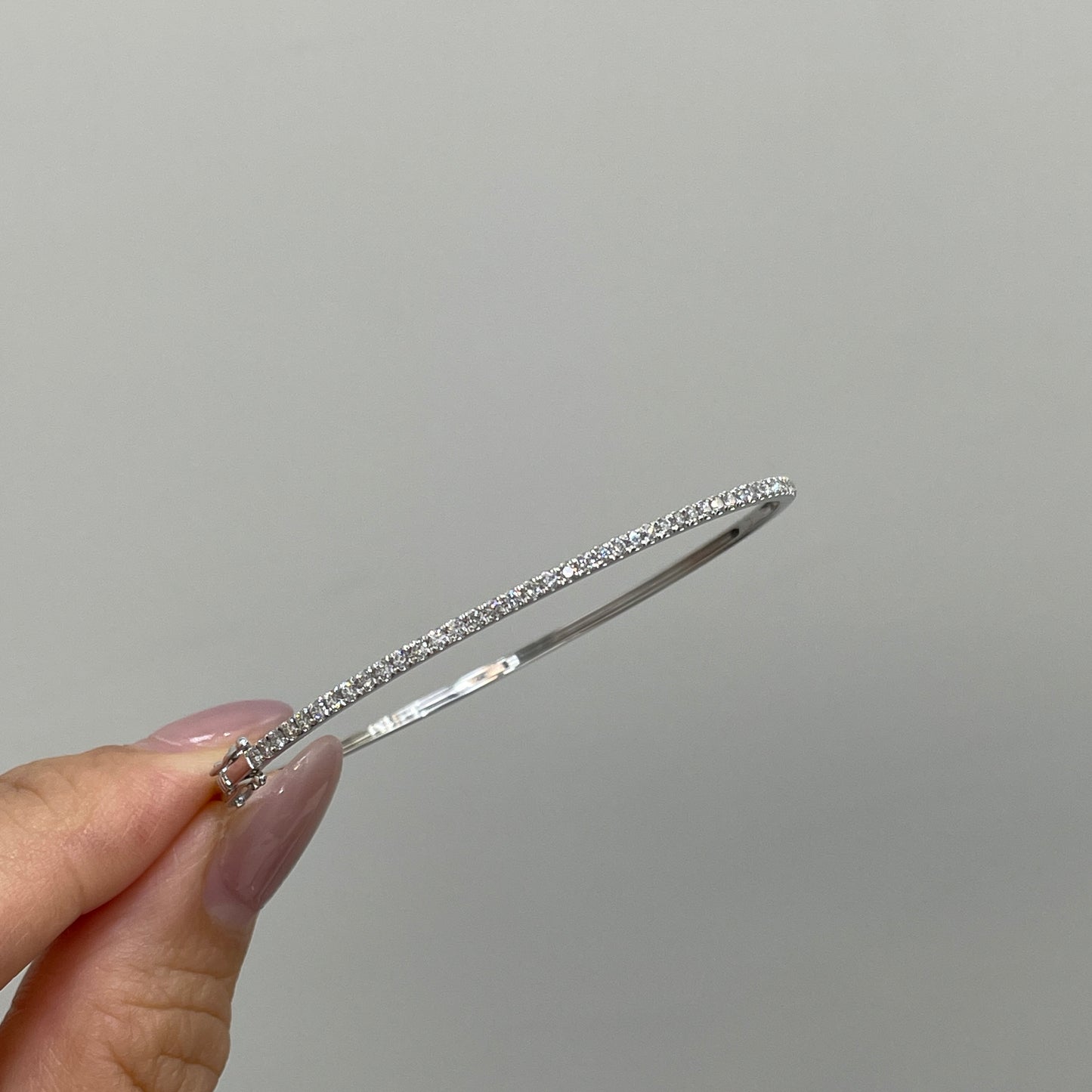 Lab diamond Round 0.5ct four-prong half tennis bangle