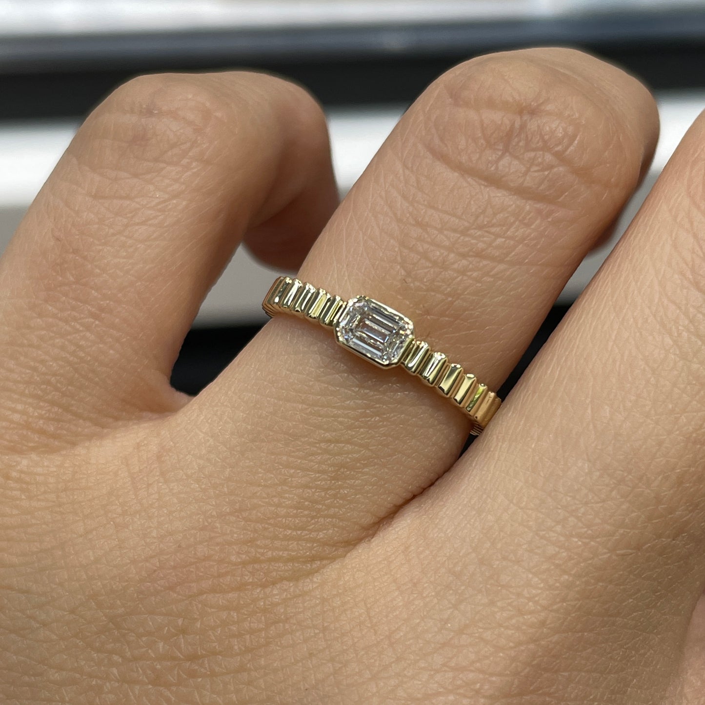 Lab diamond Emerald cut 0.3ct horizontal bezel set with vertical line band ring