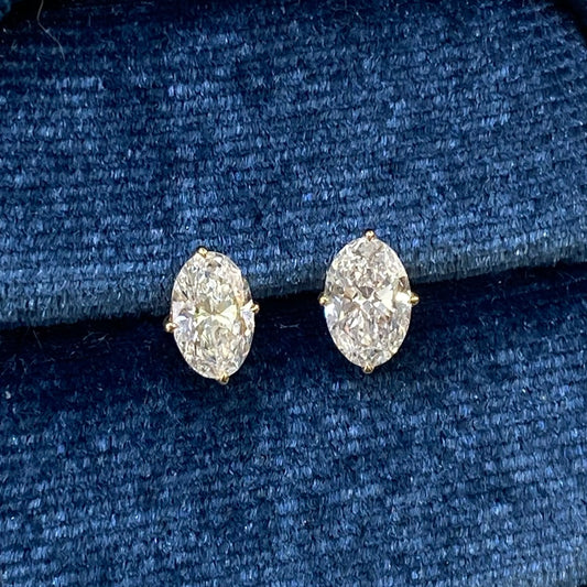 Lab diamond Oval shape 1.4ct four-prong stud earrings -pair
