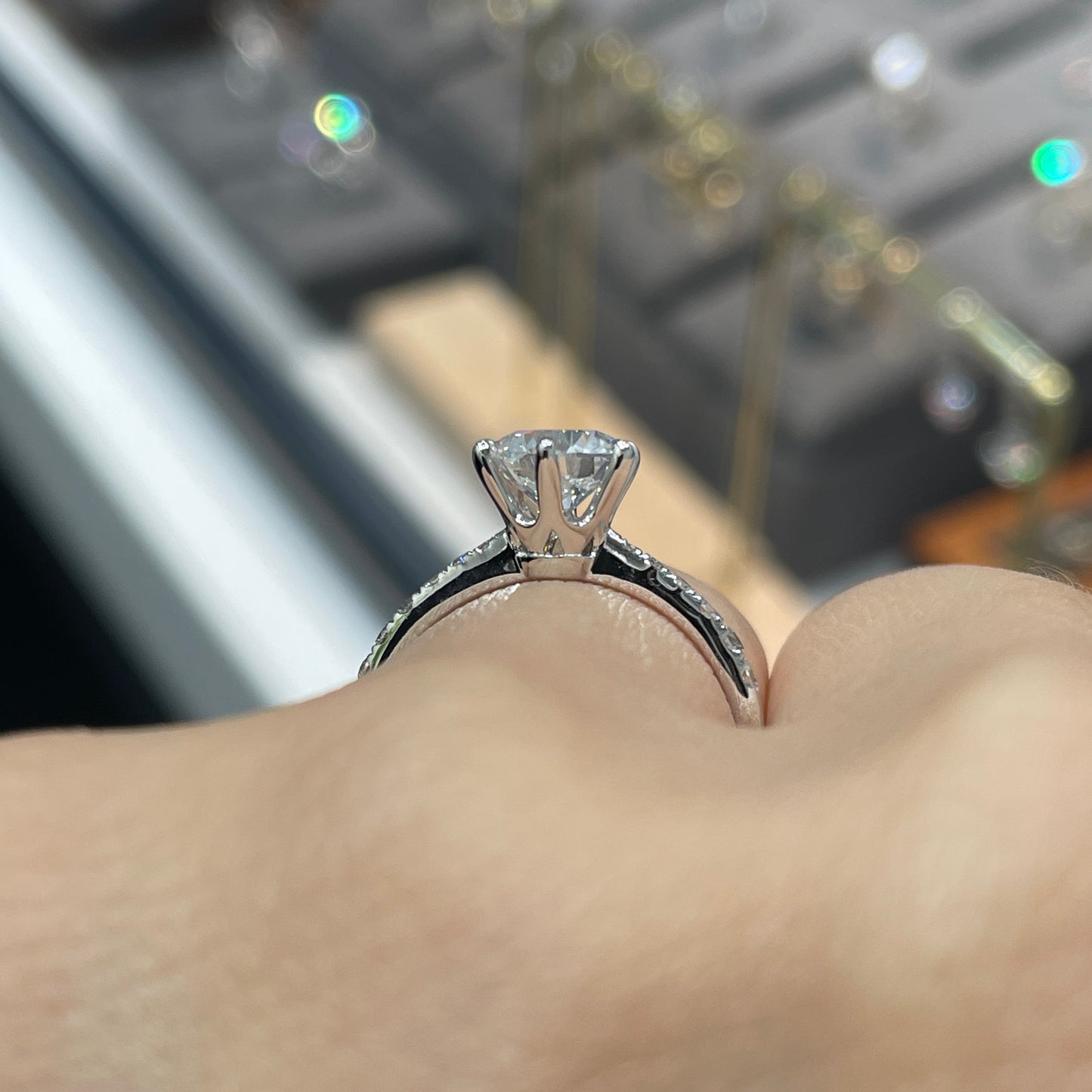 IGI lab diamond round 1ct six-prong pave ring