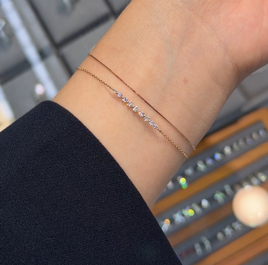 Lab diamond round 0.25ct diamond bar bracelet