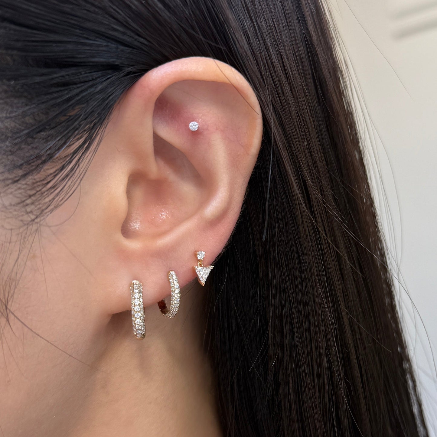 9k Lab diamond round 0.94ct double side three row 11mm hoop earrings-pair