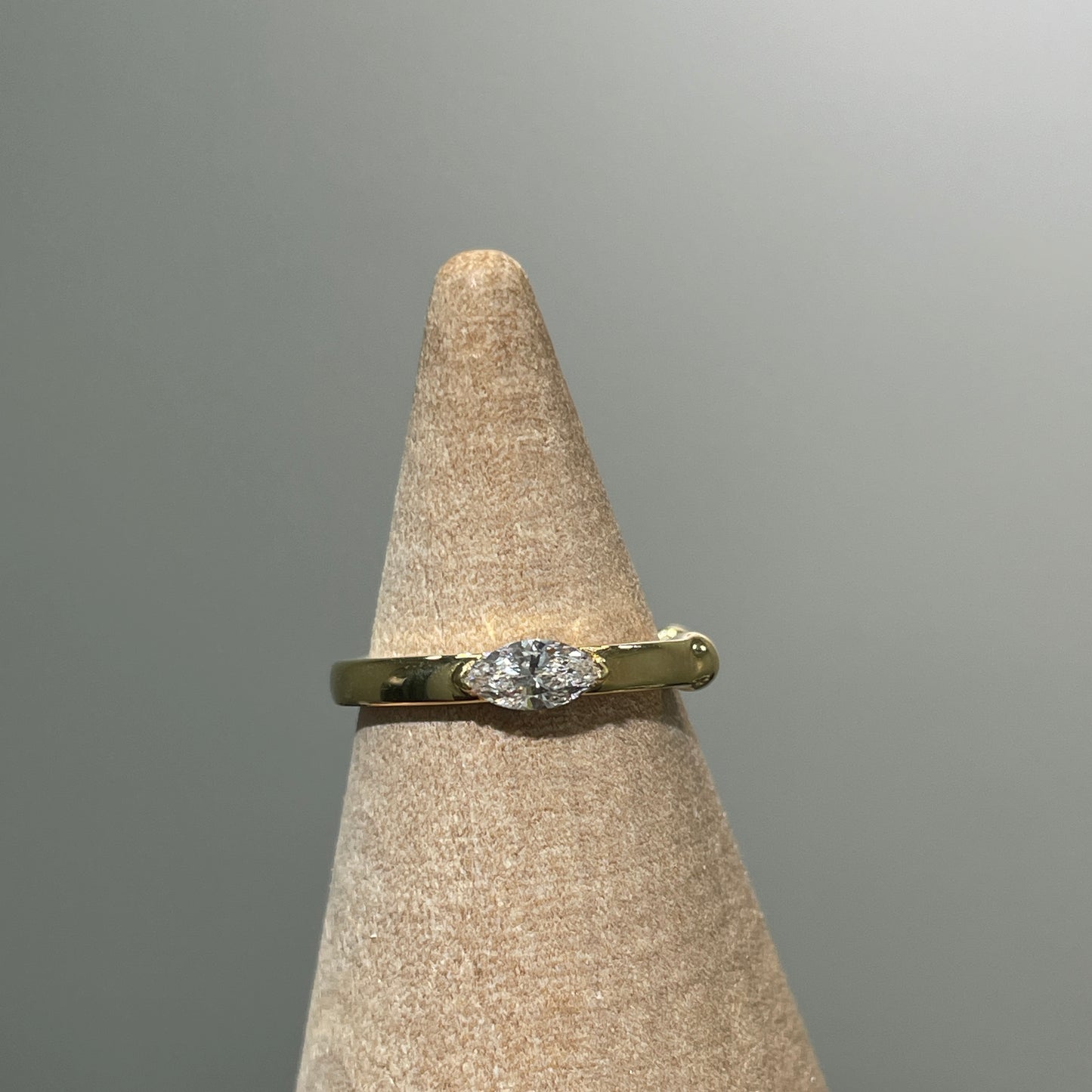 Lab Diamond Marquise 0.15ct two-way pinky ring / ear cuff-each