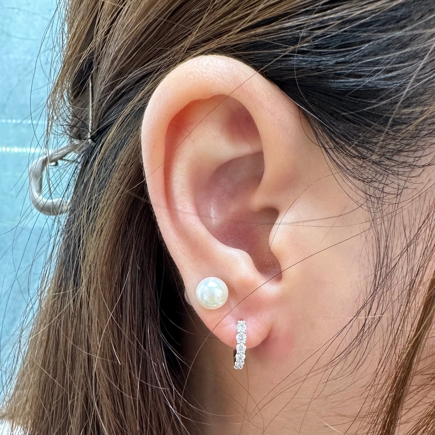 Lab diamond round 0.3ct 8mm hoop earrings-pair