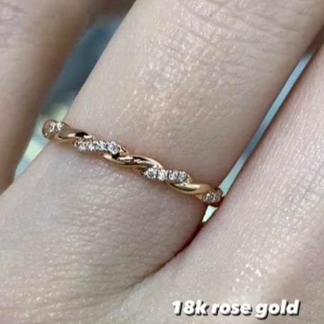 Lab diamond twist ring