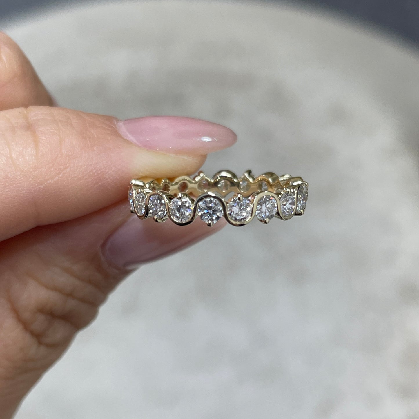 9K lab diamond round 1.6ct infinite wave full eternity ring