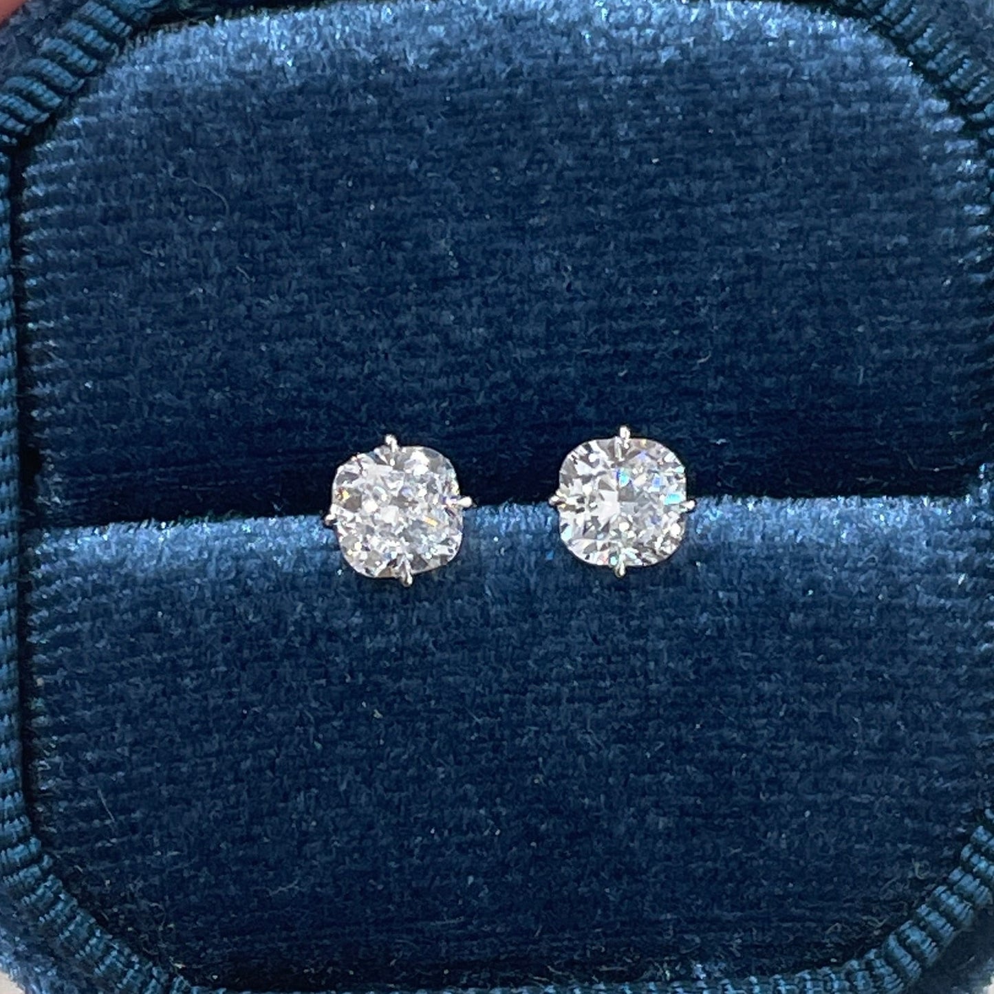Lab diamond cushion shape 1.4ct compass four-prong stud earrings-pair