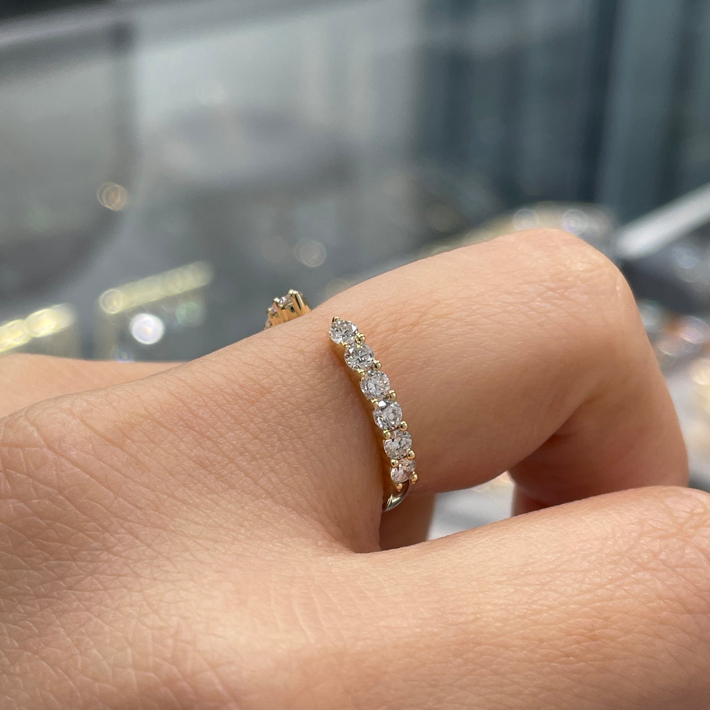 Lab diamond round 0.7ct stackable open ring
