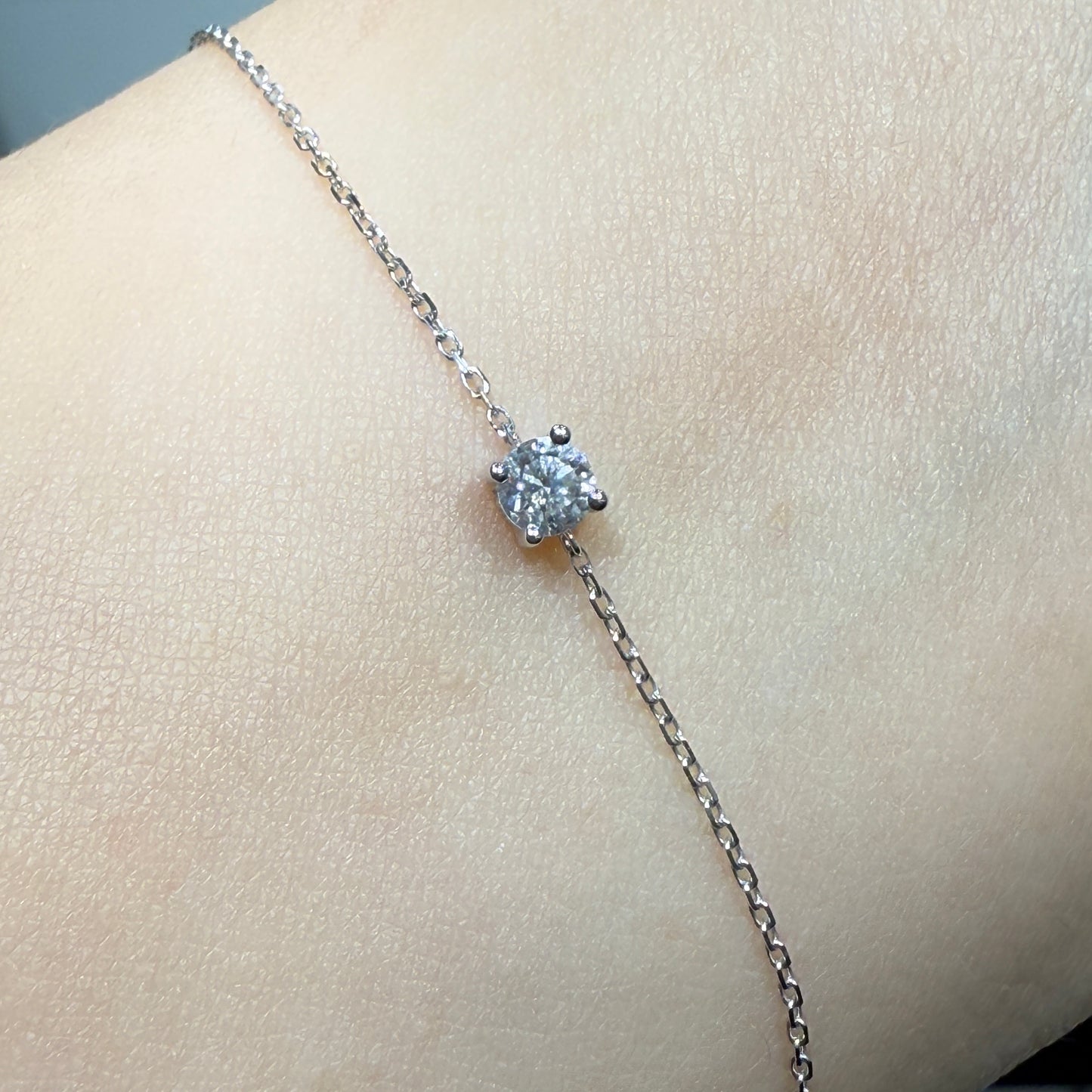 Lab diamond round 0.15ct four-prong bracelet