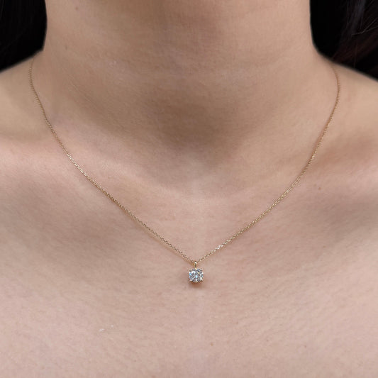 Lab diamond round 0.5ct four-prong pendant
