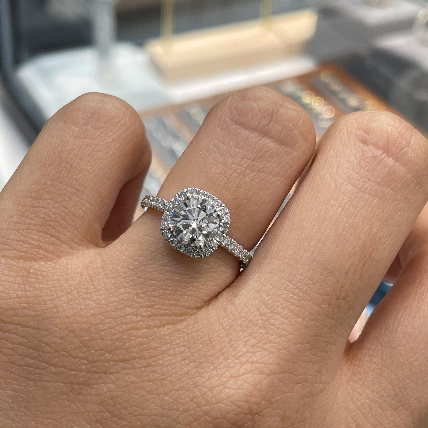 IGI Lab diamond round 1.3ct cushion shape halo two way pave ring