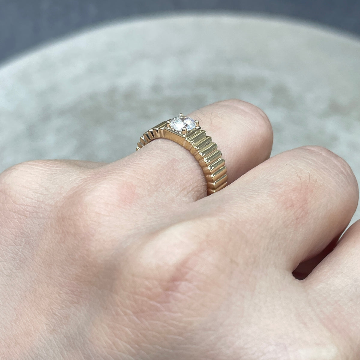 9k Lab diamond round 0.5ct full vertical line band ring