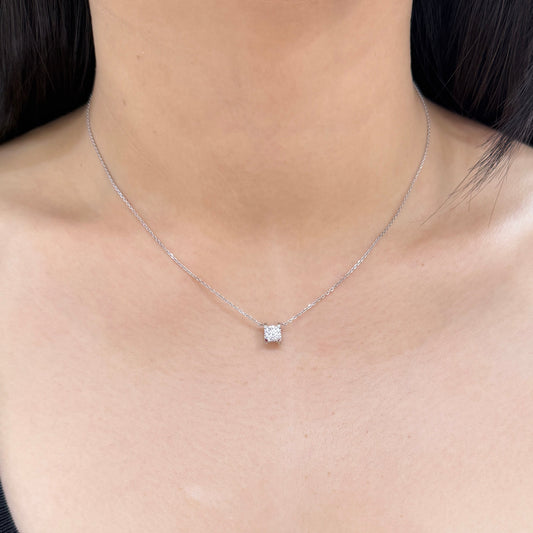Lab diamond round 0.5ct classic C necklace