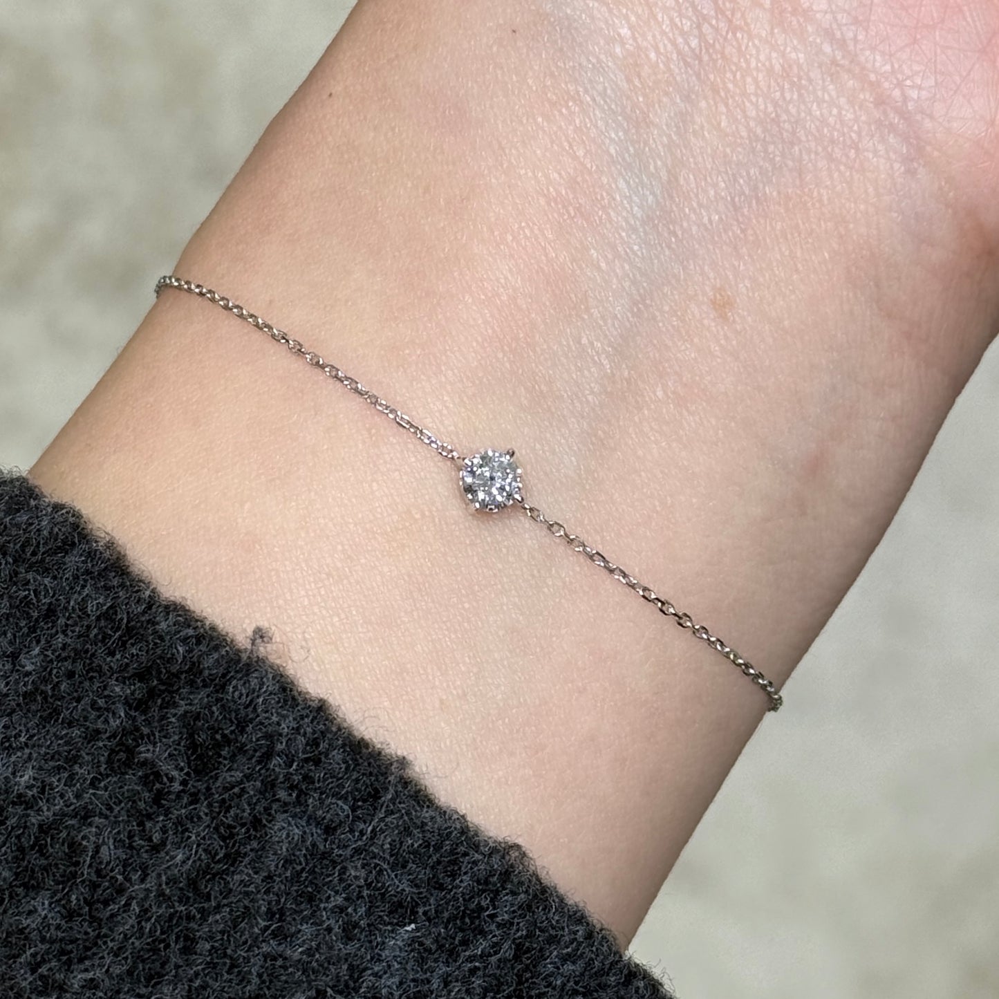 Lab diamond Round 0.3ct compass four-prong bracelet