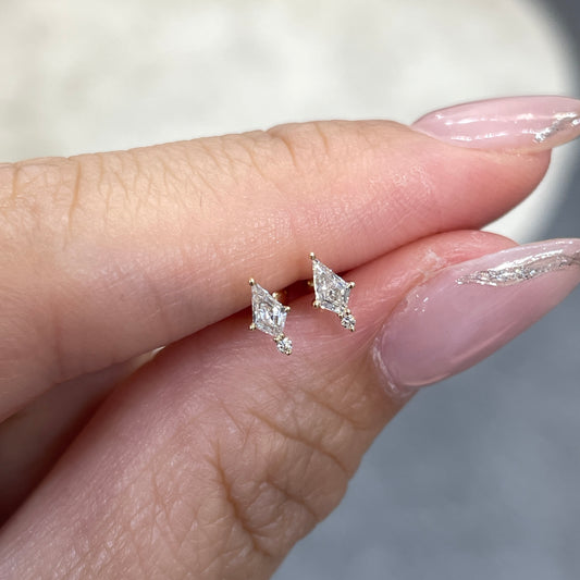 Lab diamond kite and round 0.09ct stud earring - each
