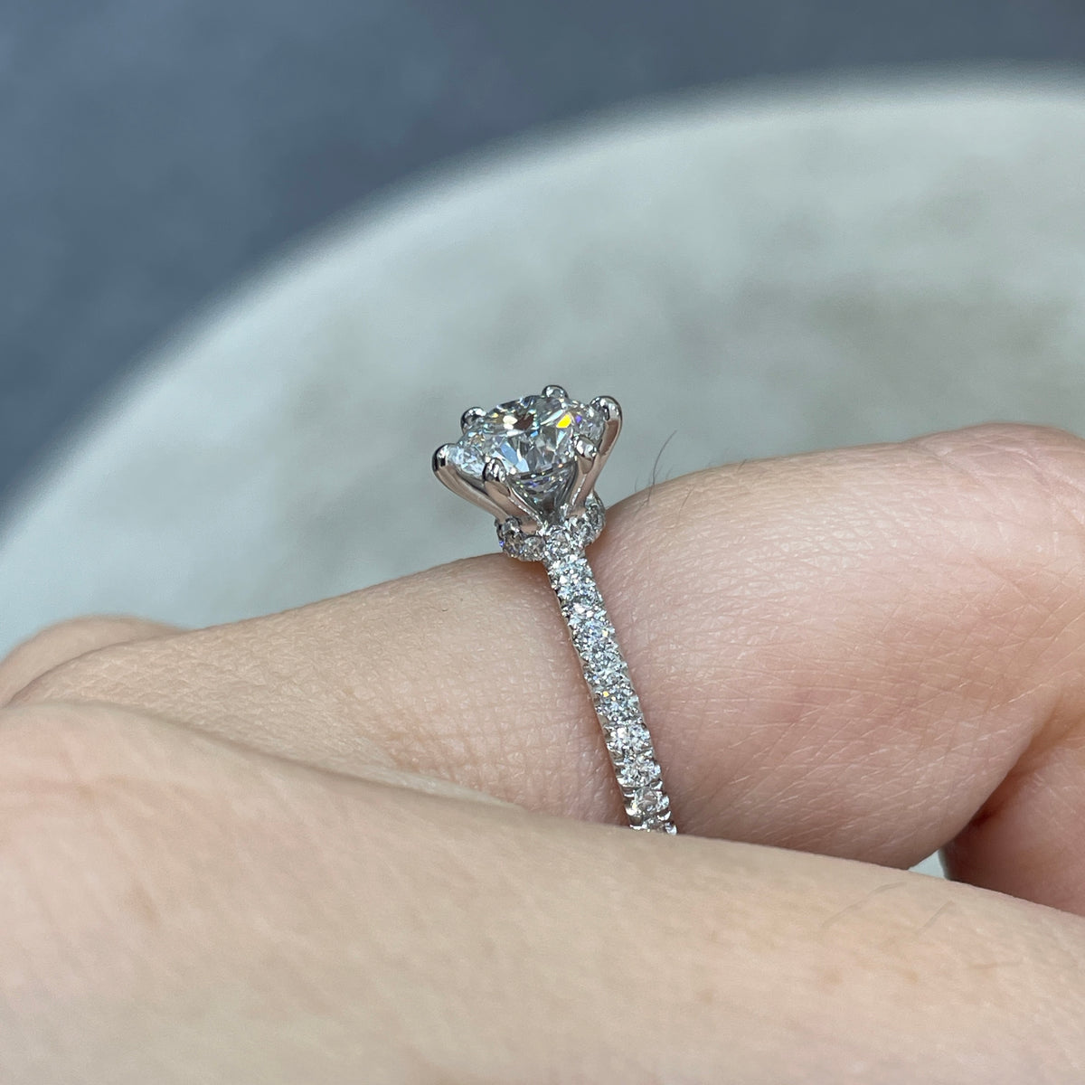 IGI lab dimaind Round 1.2ct four-prong underhalo pave ring