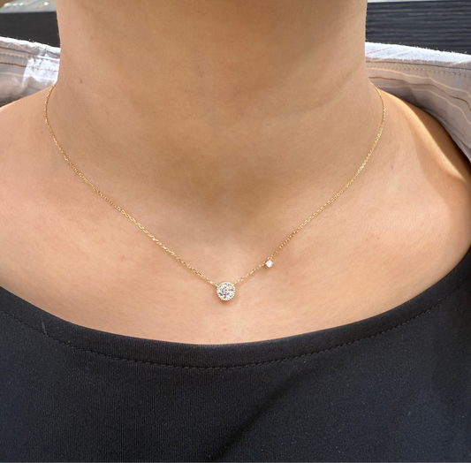 Lab diamond round 0.3ct bezel withe little diamond necklace