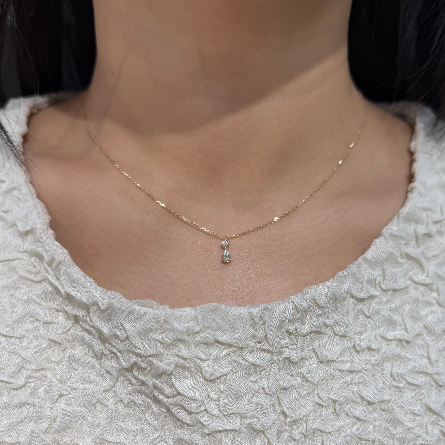 Lab diamond Round and pear shape 0.25ct swing necklace