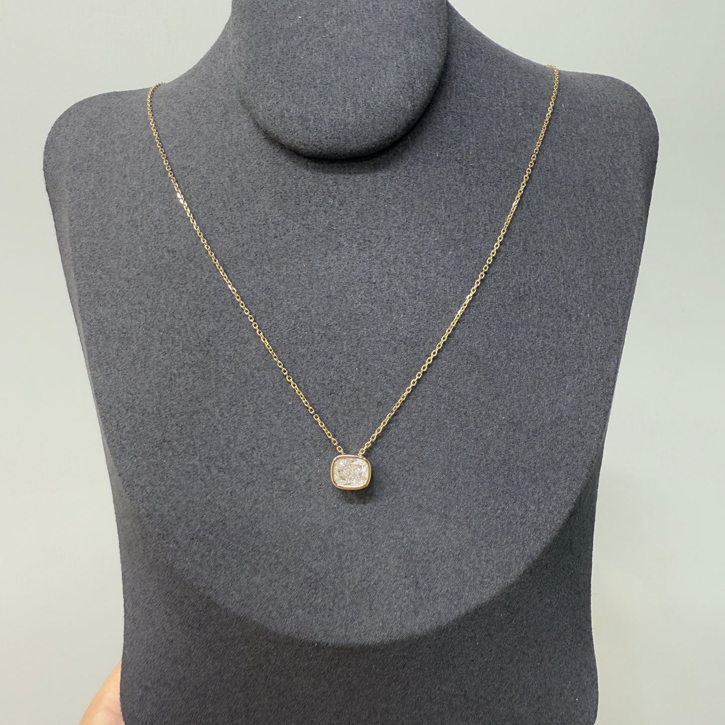 Lab diamond cushion 0.8ct bezel pendant with necklace