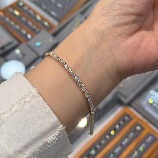 Lab diamond round 4ct four-prong tennis bracelet