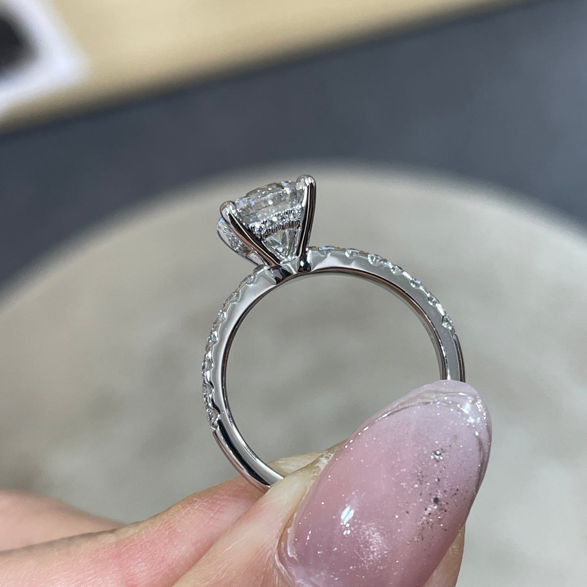 IGI lab diamond Round 2ct four-prong underhalo pave ring
