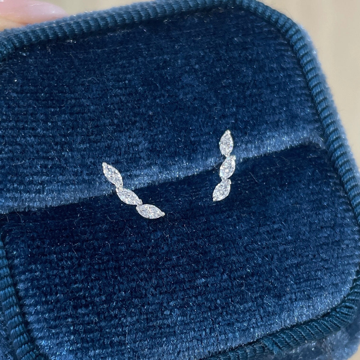 Lab diamond marquise 0.09ct trio stud earring-each