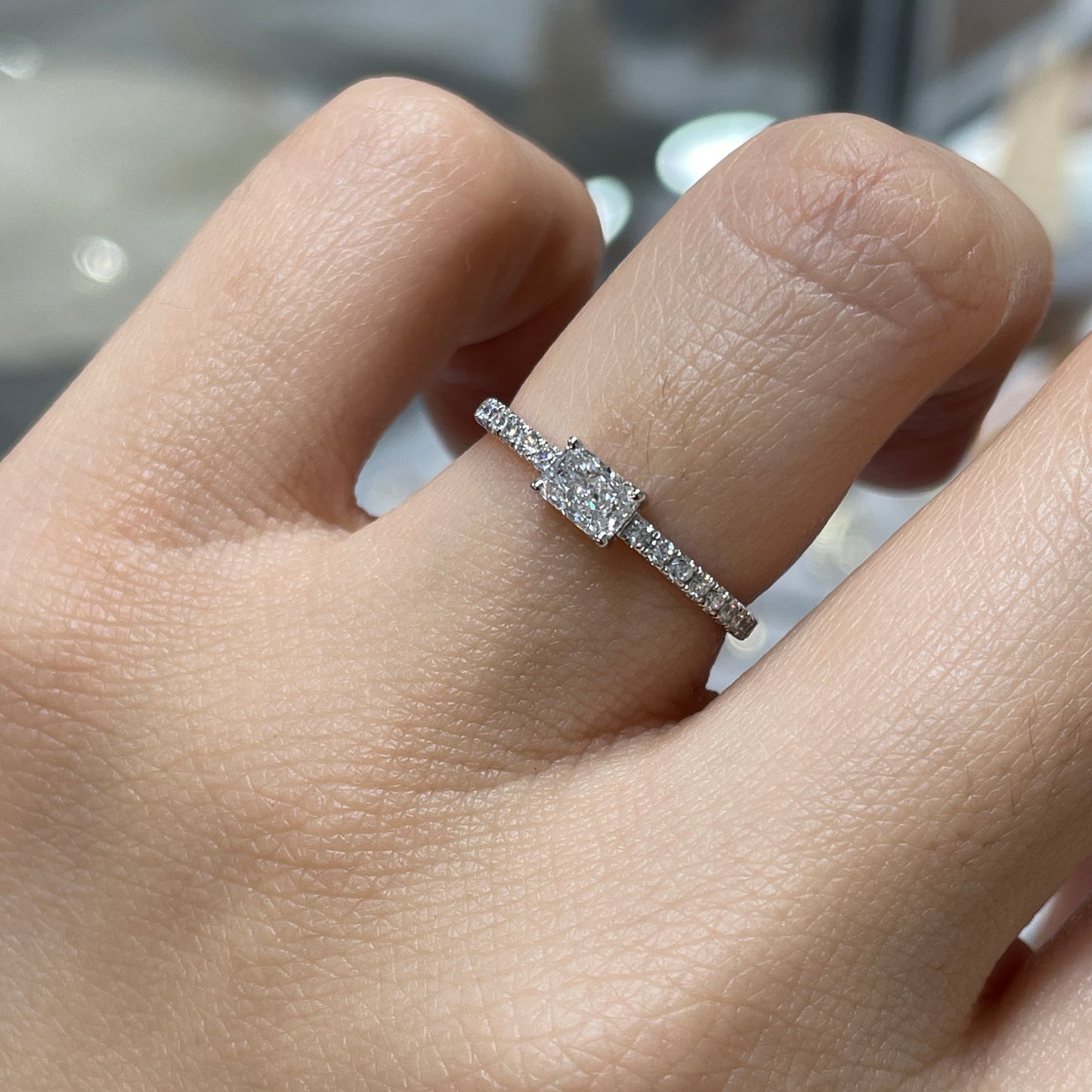 Lab diamond Radiant cut 0.5ct four-prong pave ring