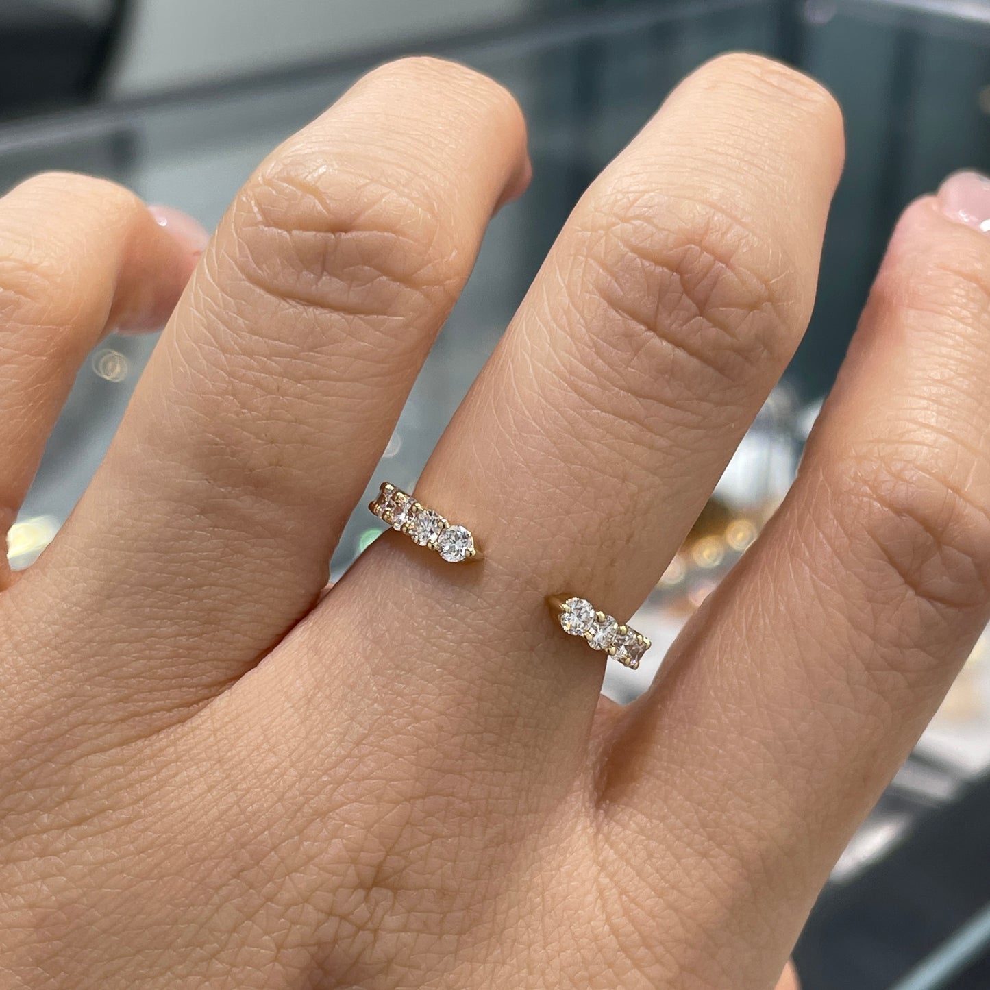 Lab diamond round 0.7ct stackable open ring