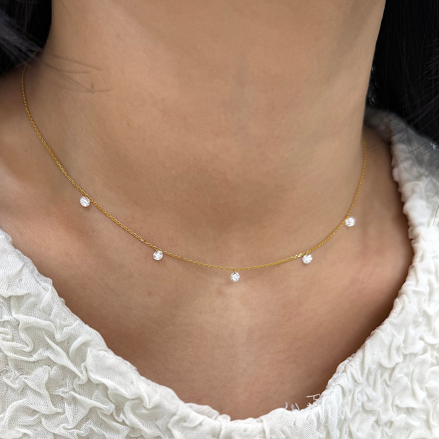 Lab diamond round 0.5ct five floating necklace