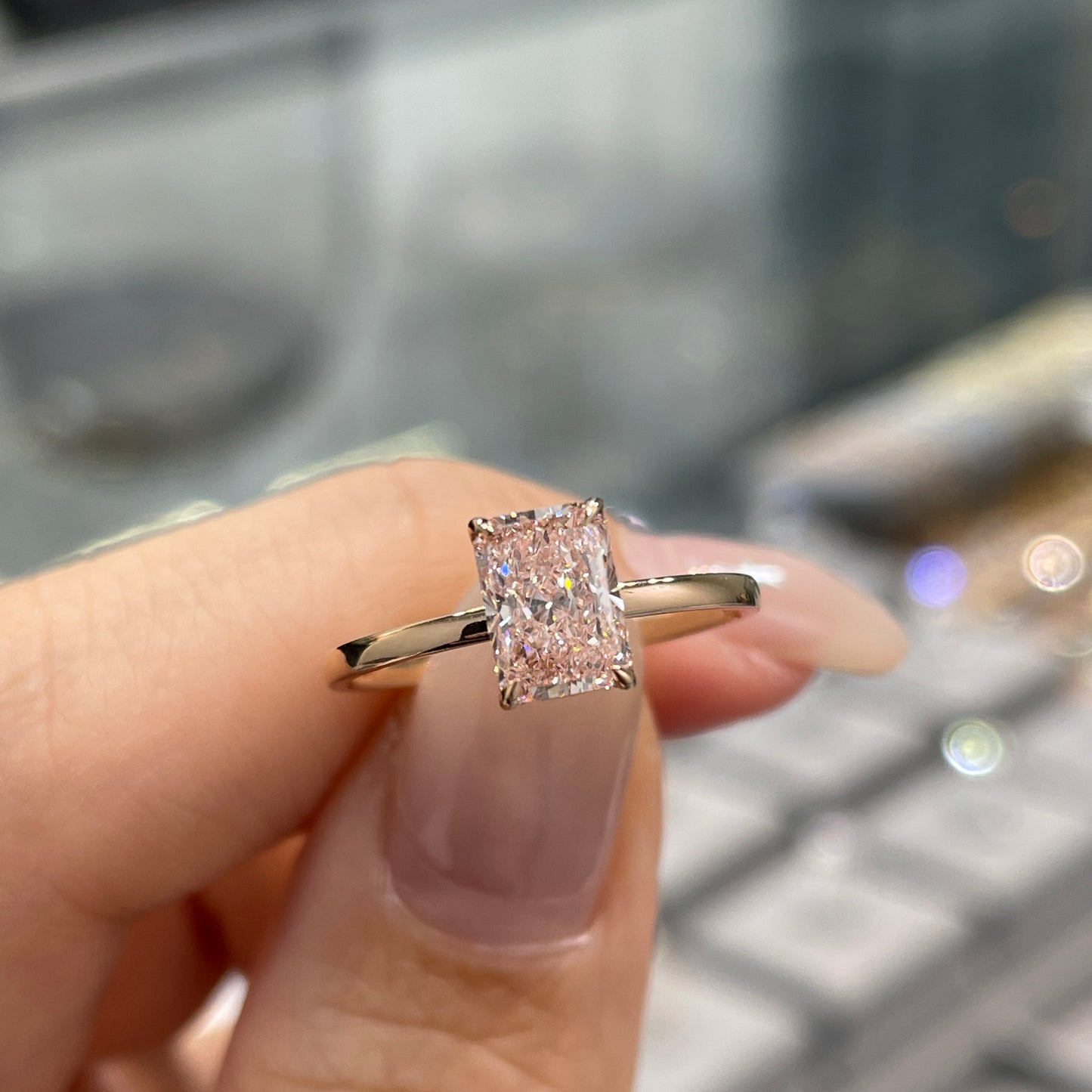 IGI lab pink diamond Radiant cut 1ct four-prong ring