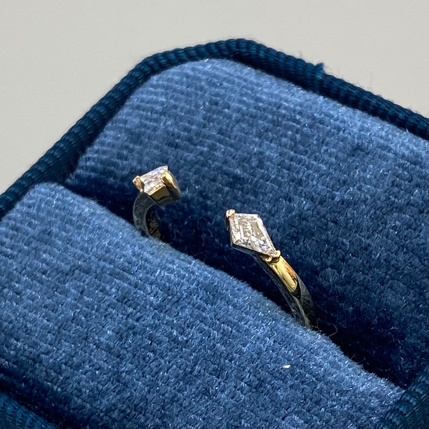 Lab diamond Kite 0.12ct open ring