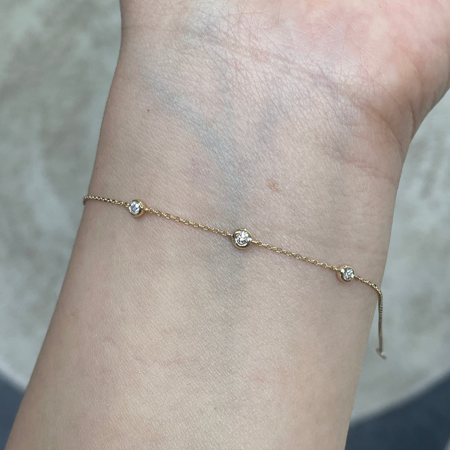 Lab diamond Round 0.08ct three bean bezel bracelet